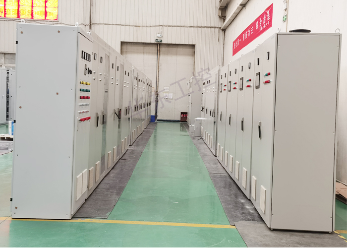 電氣控制柜生產(chǎn)現(xiàn)場圖